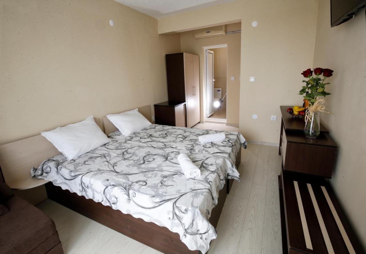 Stayinn Rainbow Houses Beachfront By Asteri Hotels ساني بيتش المظهر الخارجي الصورة