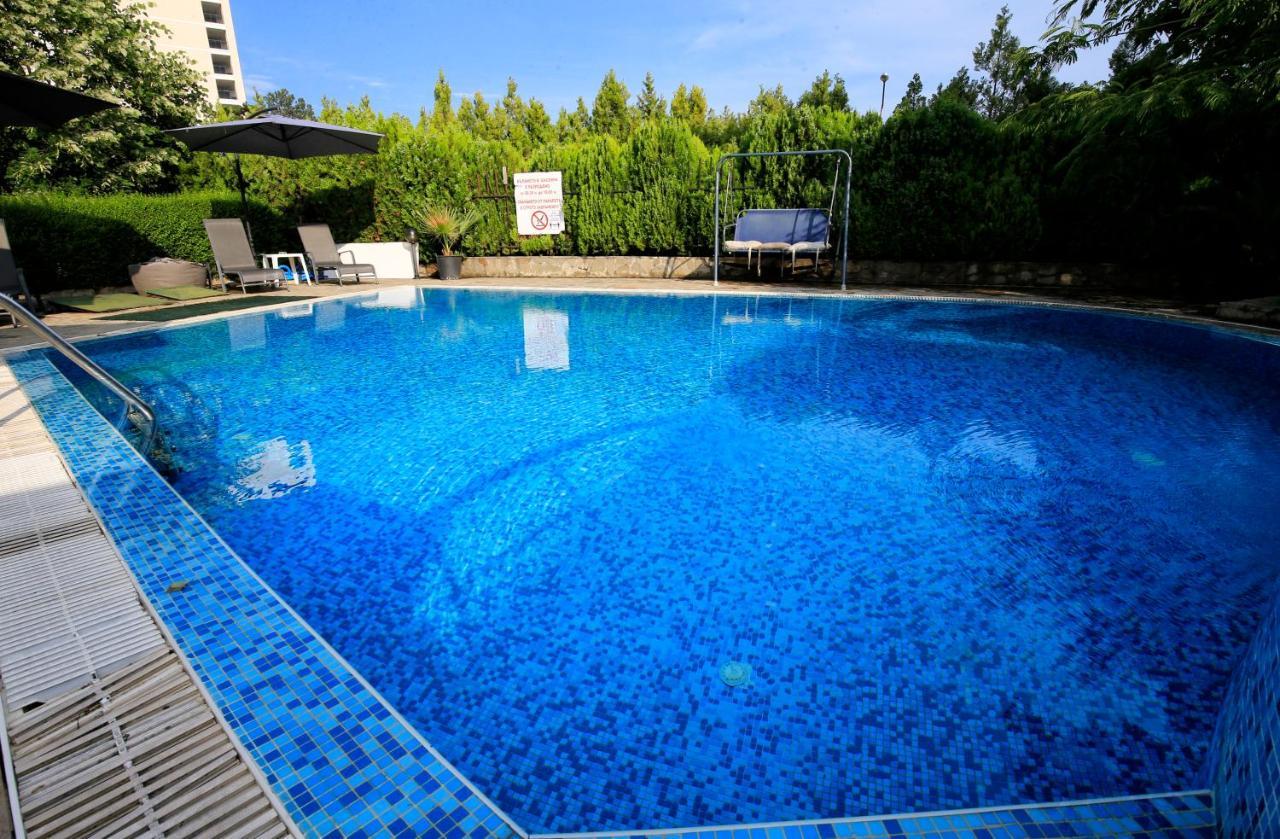 Stayinn Rainbow Houses Beachfront By Asteri Hotels ساني بيتش المظهر الخارجي الصورة